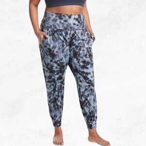 Athleta Salutation Printed Jogger